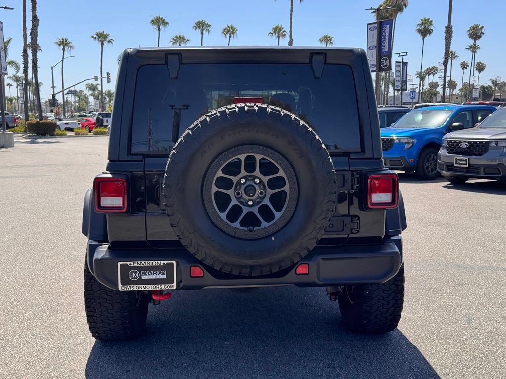 Used 2021 Jeep Wrangler Unlimited Rubicon w/ Xtreme Recon 35" Tire Package AWD/4WD image 11