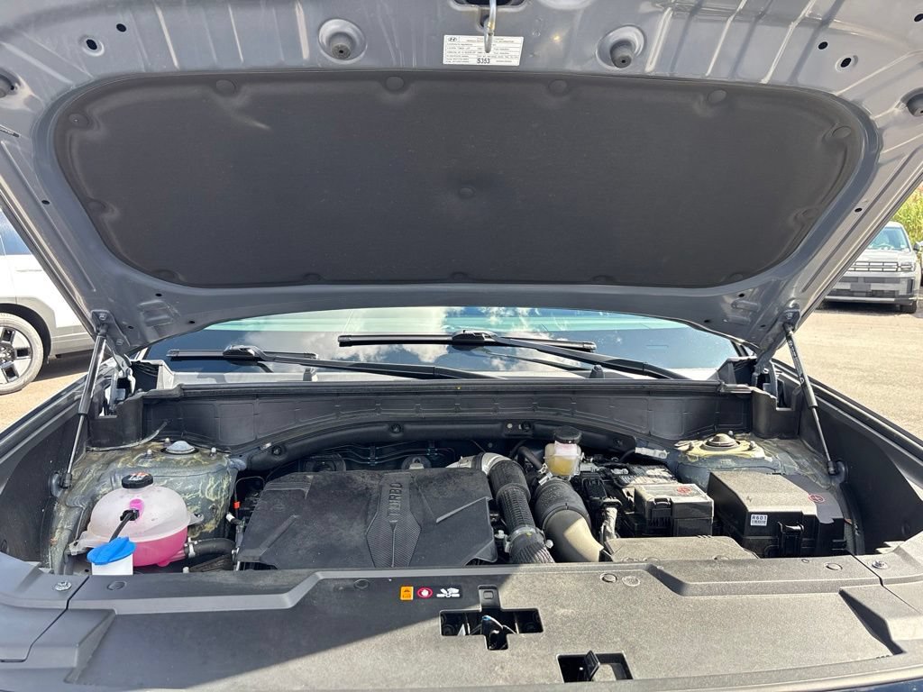 Certified 2025 Hyundai Santa Fe XRT AWD/4WD image 10