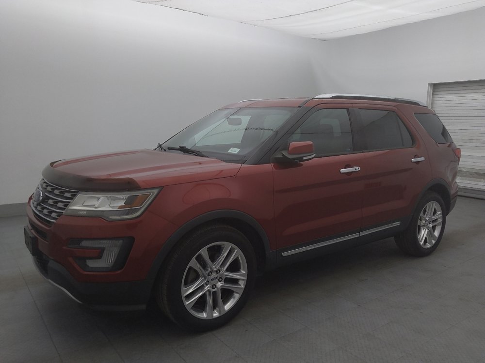Used 2017 Ford Explorer Limited FWD image 2