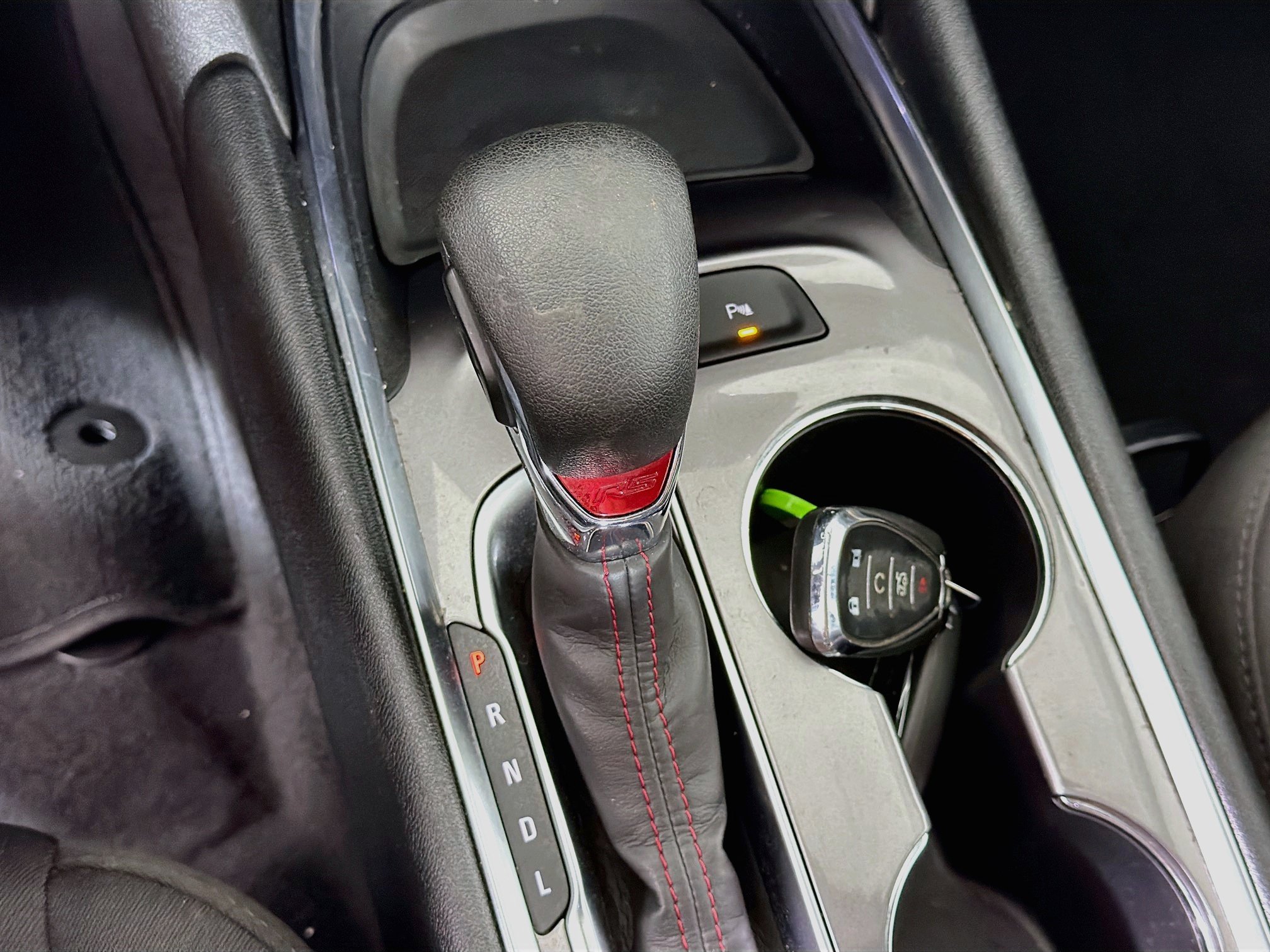 Used 2022 Chevrolet Malibu RS FWD image 25