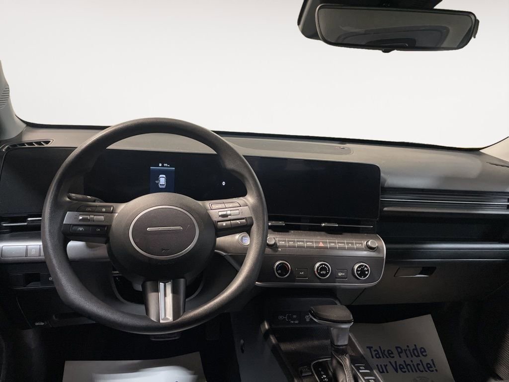 Certified 2024 Hyundai Kona SE image 12