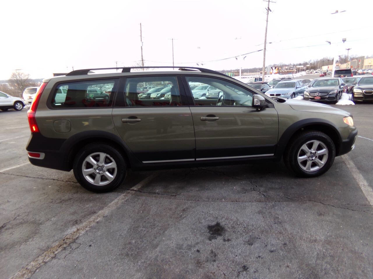 Used 2009 Volvo XC70 3.2 image 4