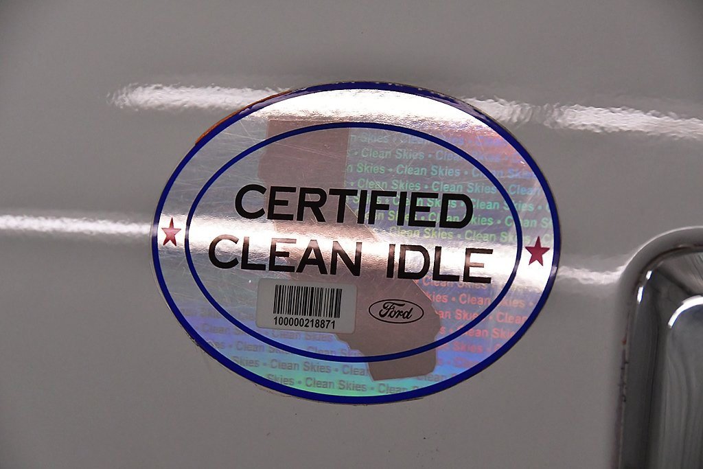 Used 2017 Ford F550 2WD Regular Cab Super Duty image 9