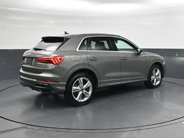 Used 2022 Audi Q3 2.0T Premium Plus AWD/4WD image 4