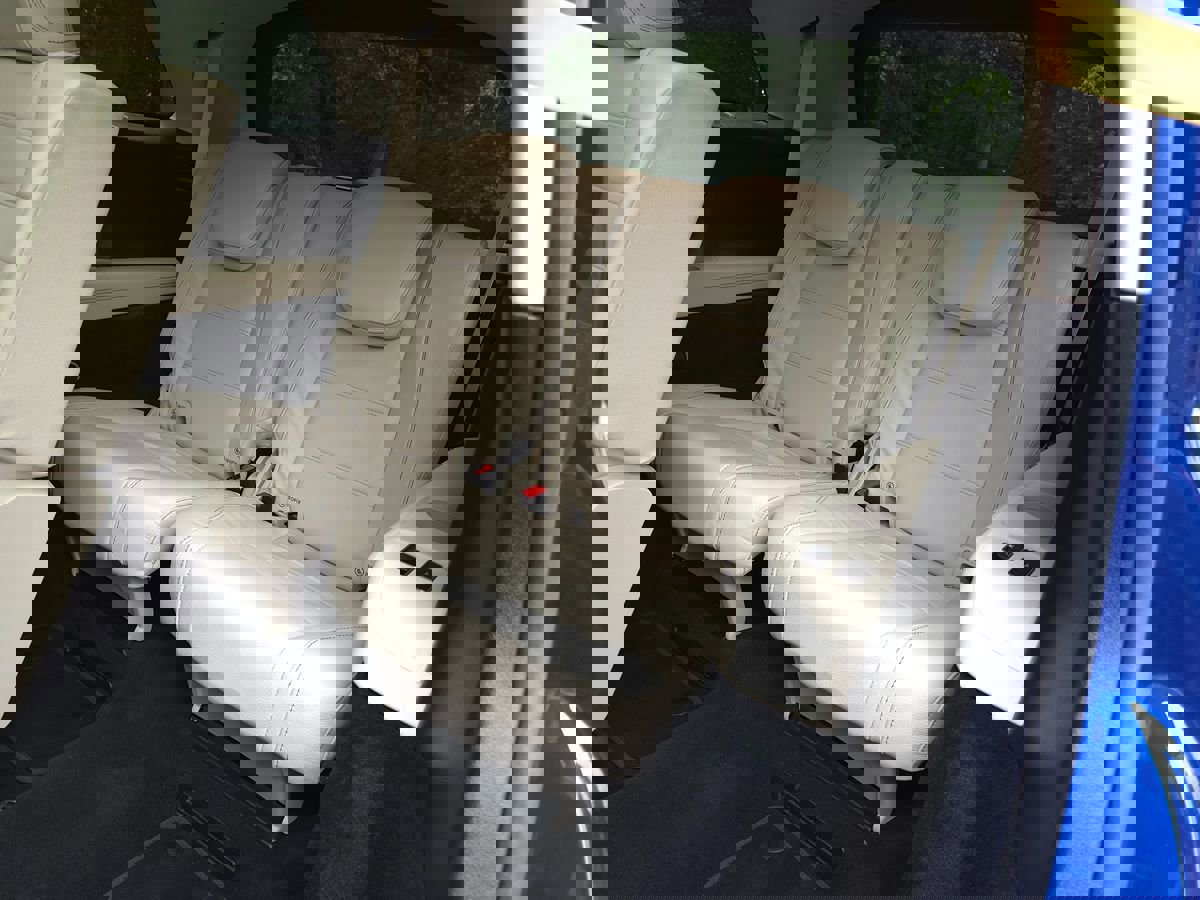 Used 2022 Mercedes-Benz GLS 450 4MATIC image 20