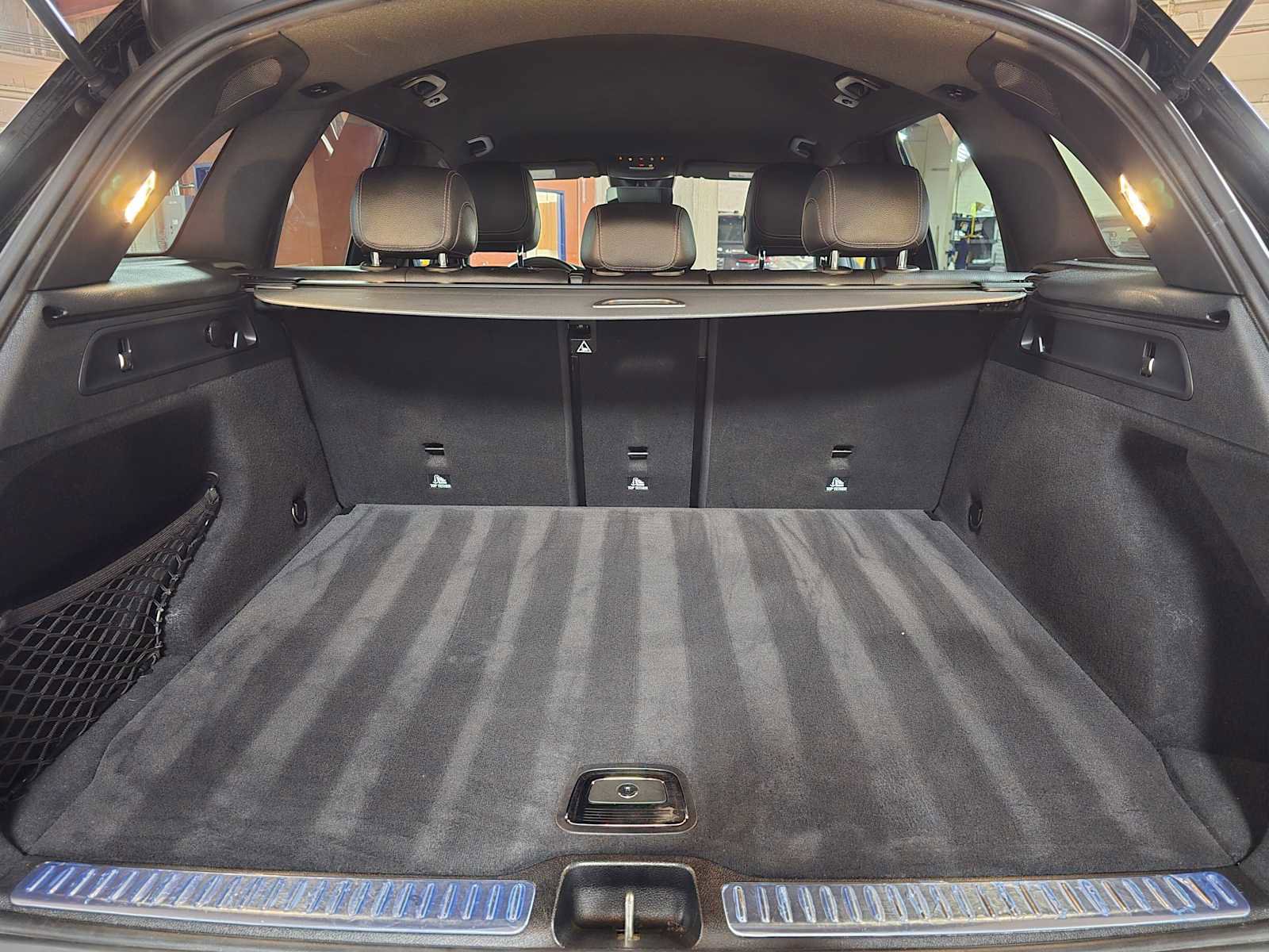 Used 2022 Mercedes-Benz GLC 300 GLC 300 image 17