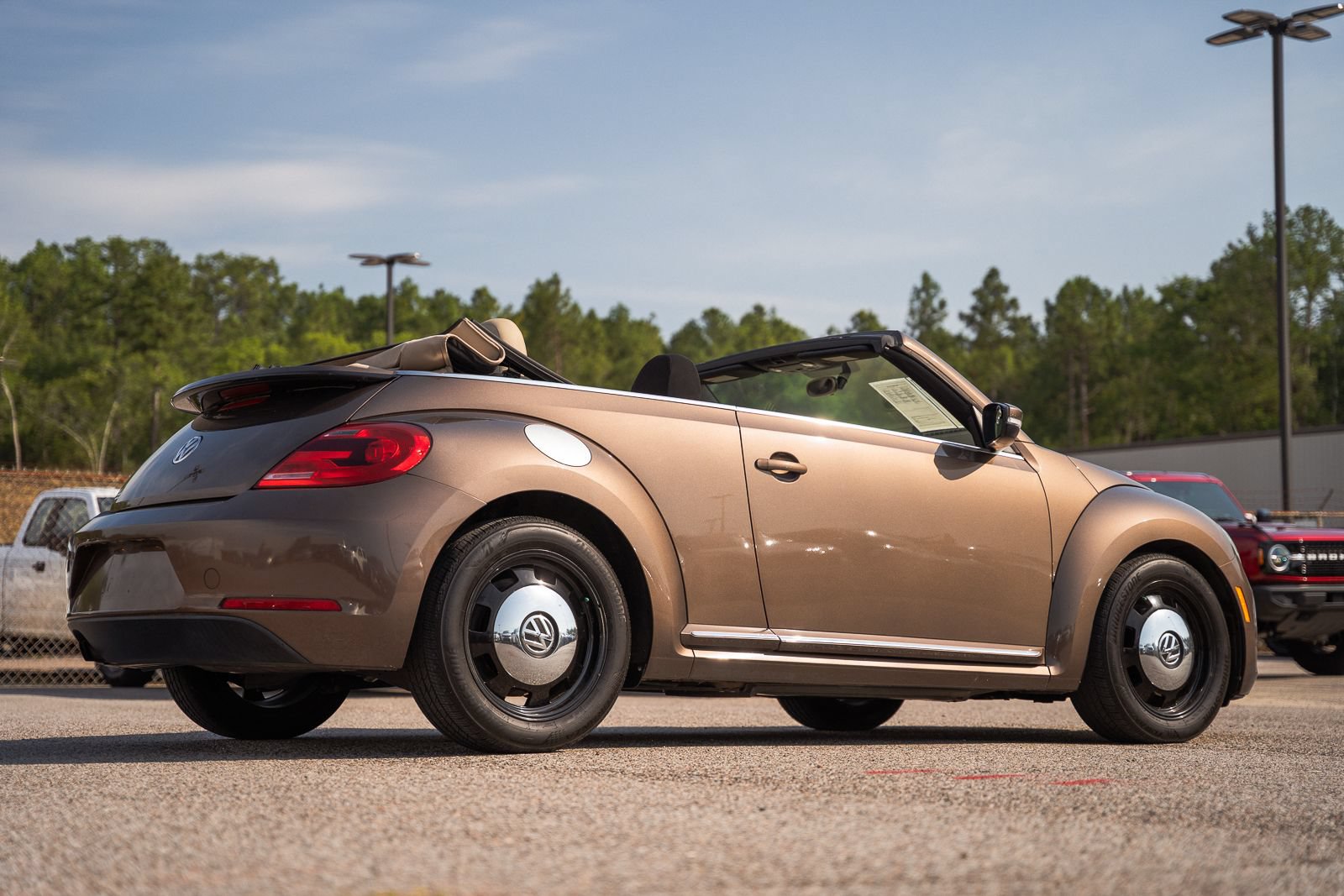 Used 2014 Volkswagen Beetle 1.8T FWD image 14