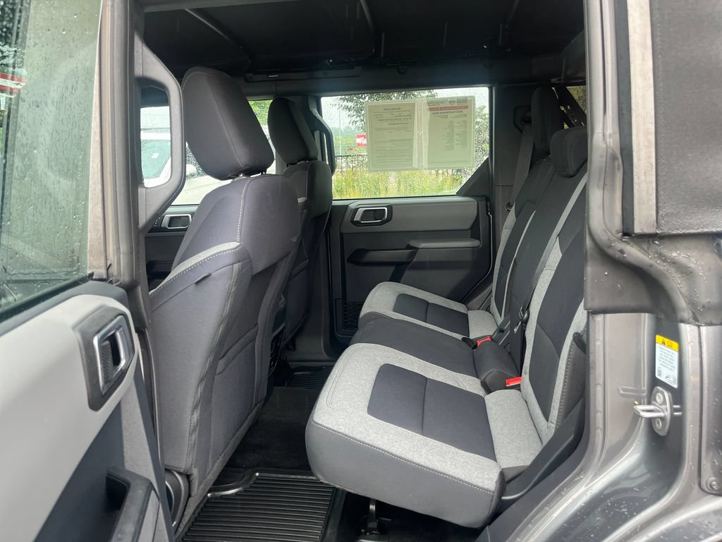 Used 2023 Ford Bronco 4-Door AWD/4WD image 26