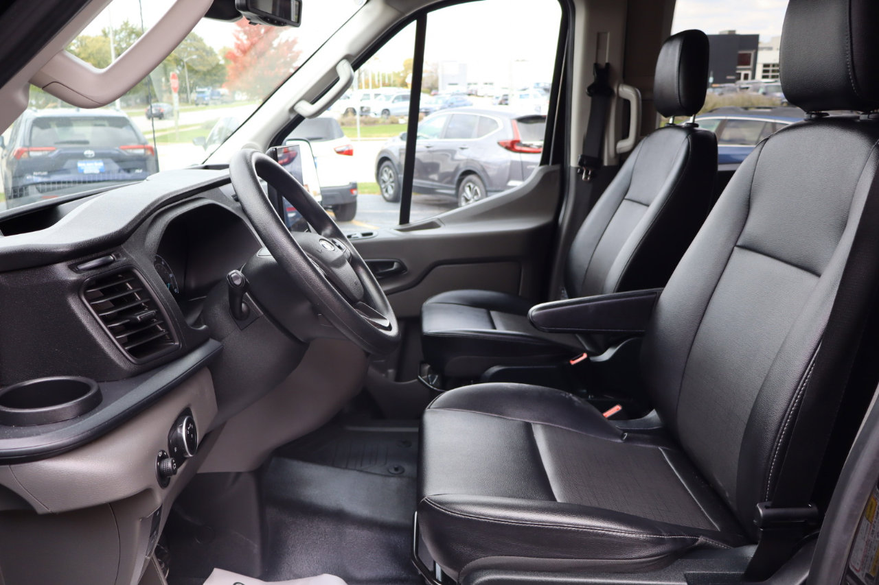 Used 2023 Ford Transit 350 XL image 10