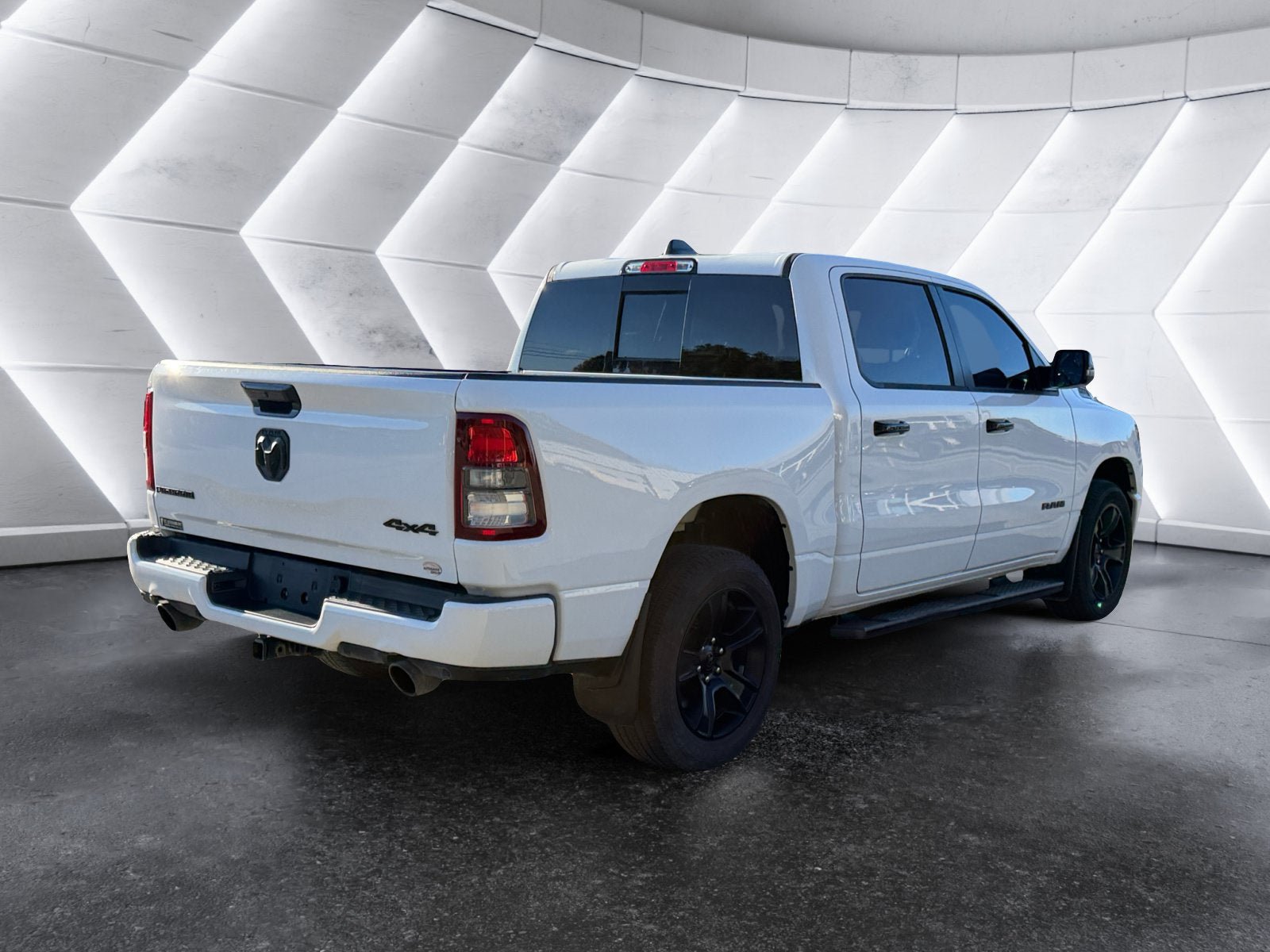 Used 2023 RAM 1500 Big Horn AWD/4WD image 5