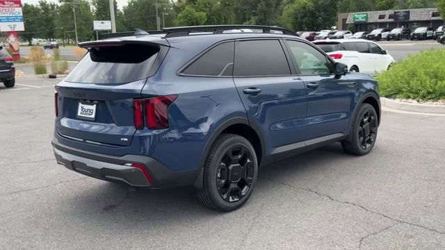 Certified 2025 Kia Sorento SX Prestige w/ Olive Brown Leather Package image 7