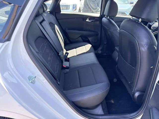 Used 2023 Kia Forte GT-Line image 11