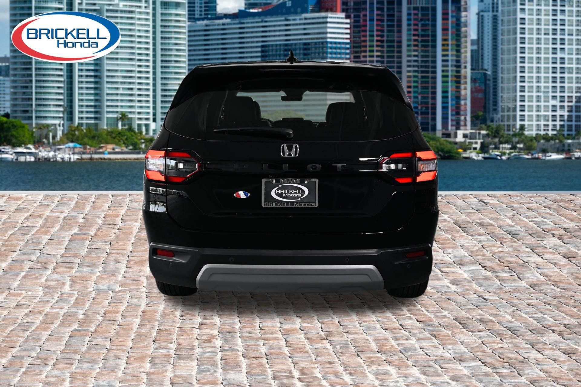 Certified 2025 Honda Pilot EX-L image 3