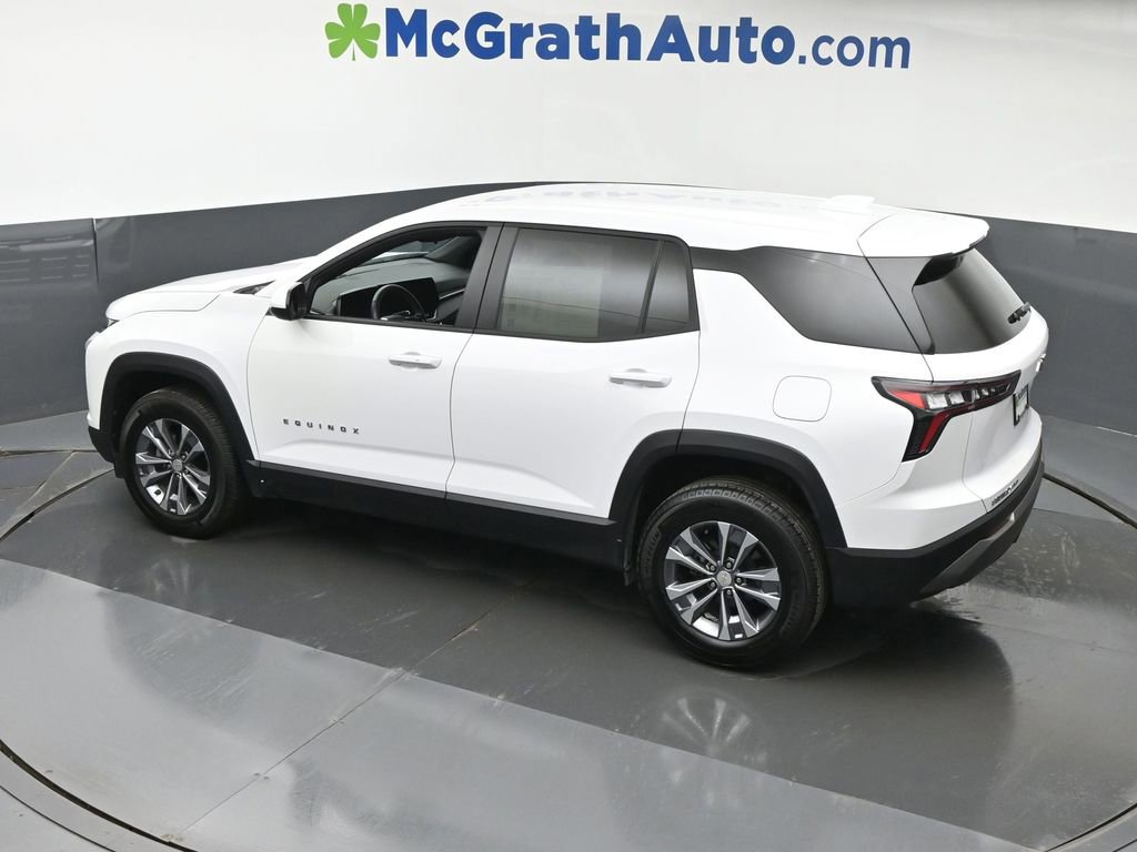 Used 2025 Chevrolet Equinox LT AWD/4WD image 19