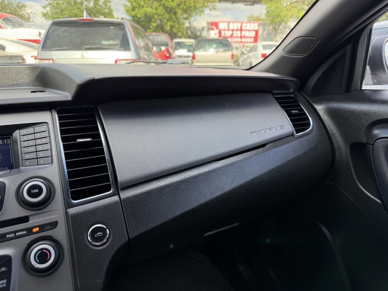 Used 2015 Ford Taurus Police Interceptor AWD image 23