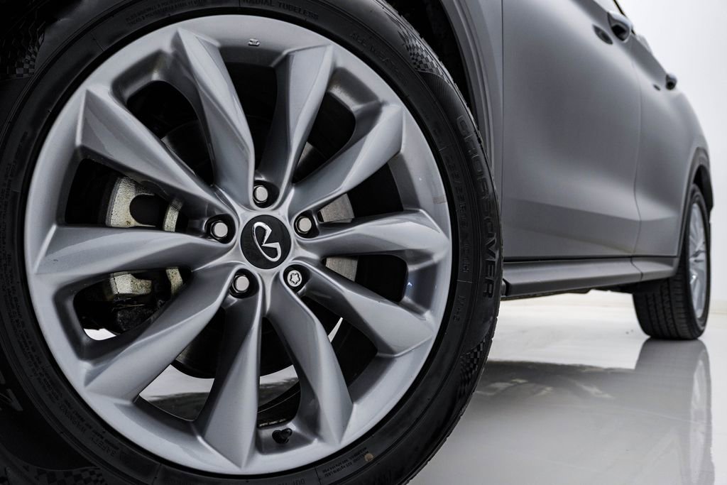 Used 2022 INFINITI QX50 Luxe image 5