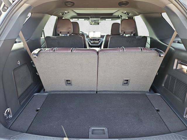 Used 2025 Ford Explorer Platinum RWD image 6