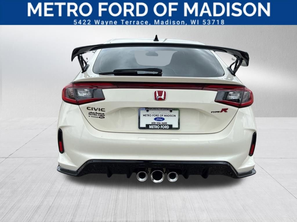 Used 2024 Honda Civic Type R image 8