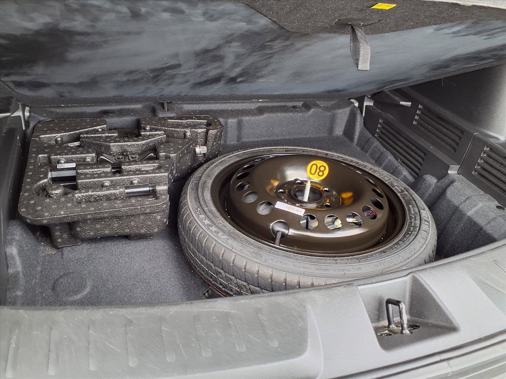 Used 2023 Chevrolet TrailBlazer LT w/ Convenience Package AWD/4WD image 27