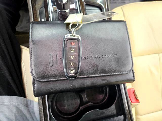 Used 2014 Lincoln MKS AWD w/ Equipment Group 101A image 24