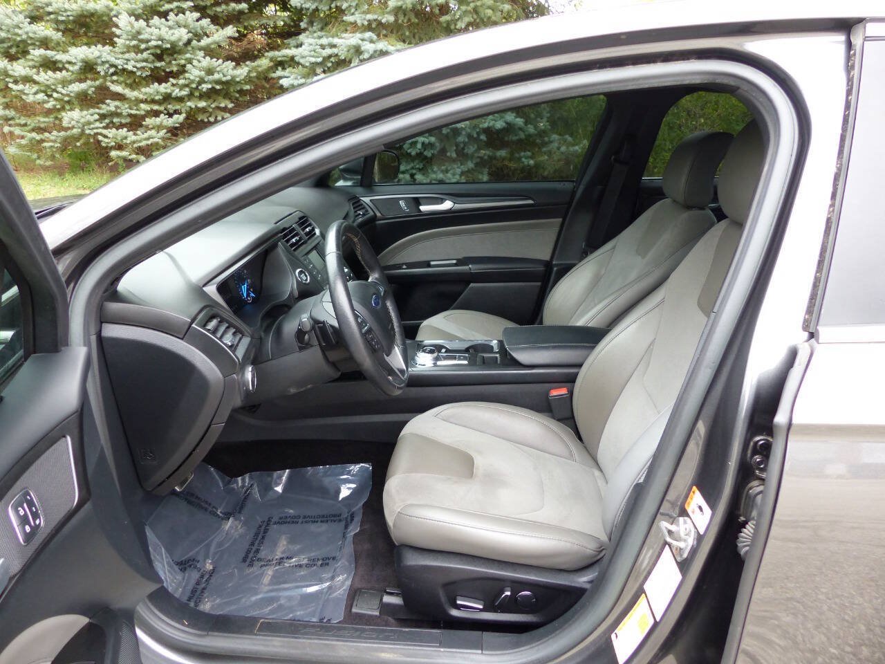 Used 2017 Ford Fusion Sport AWD/4WD image 21