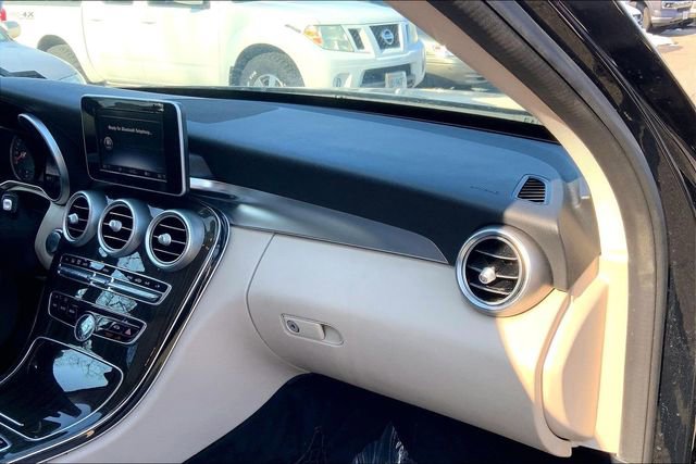 Used 2015 Mercedes-Benz C 300 Sedan image 14