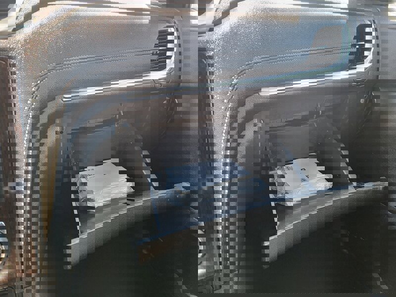 Used 2016 Chevrolet Traverse LT image 22