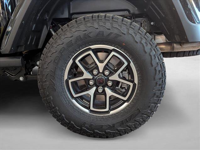 New 2025 Jeep Gladiator Rubicon w/ Convenience Group AWD/4WD image 9