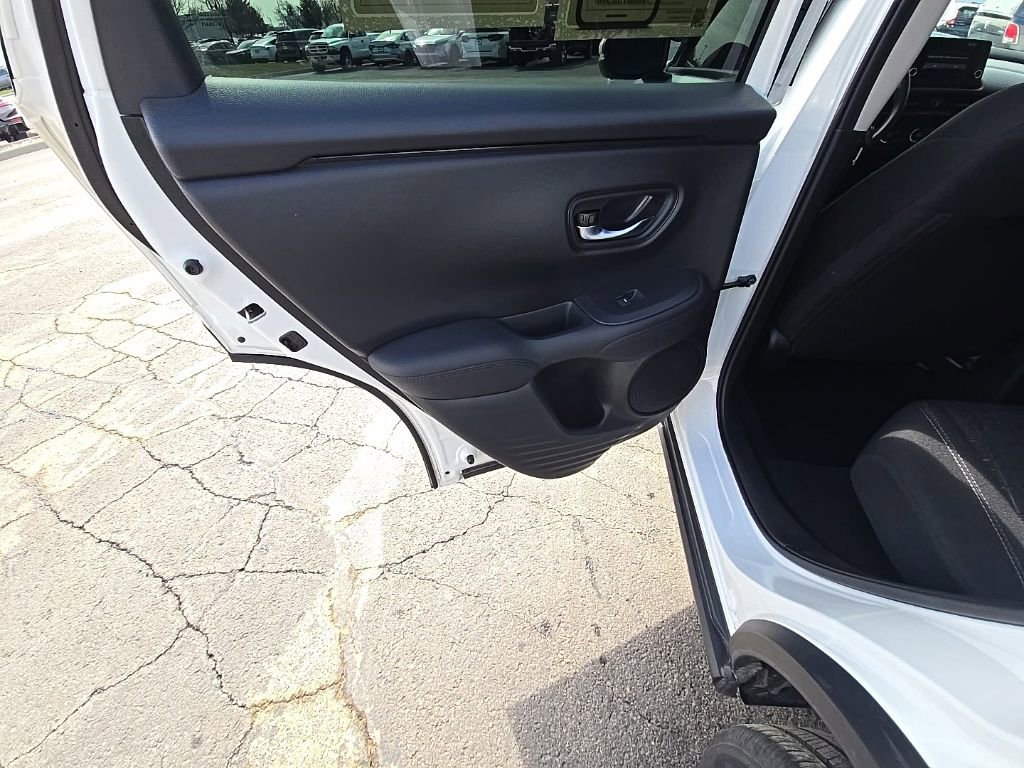 Used 2025 Honda HR-V LX image 22