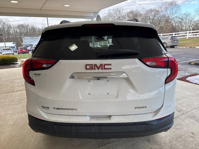 Used 2019 GMC Terrain SLE w/ Driver Convenience Package image 4