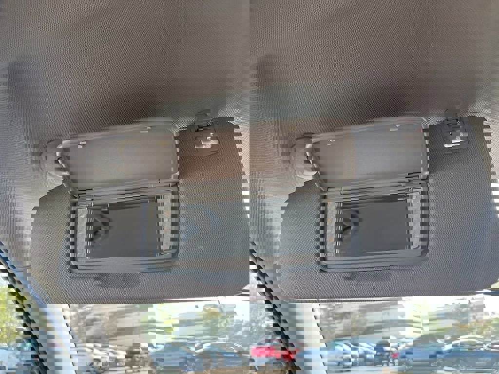 Used 2022 GMC Terrain SLE w/ Driver Convenience Package image 36