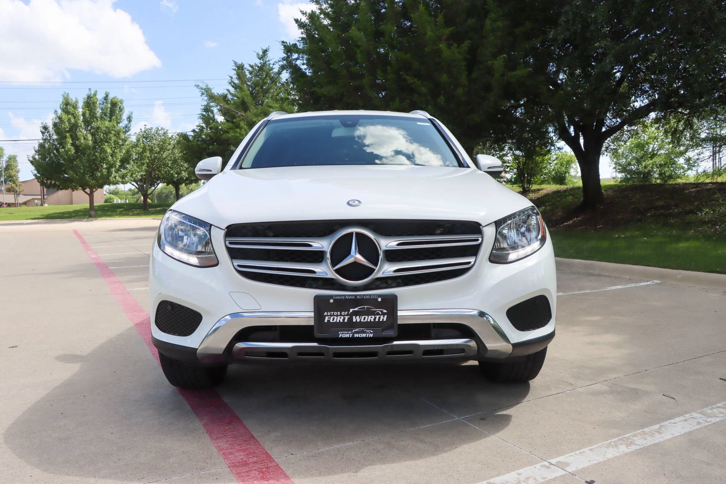 Used 2016 Mercedes-Benz GLC 300 w/ Premium Package image 2