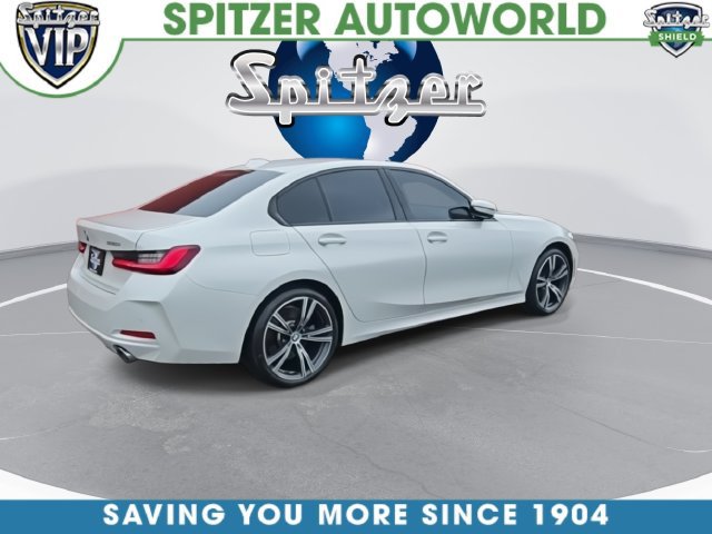 Used 2023 BMW 330i xDrive Sedan w/ Premium Package AWD/4WD image 9