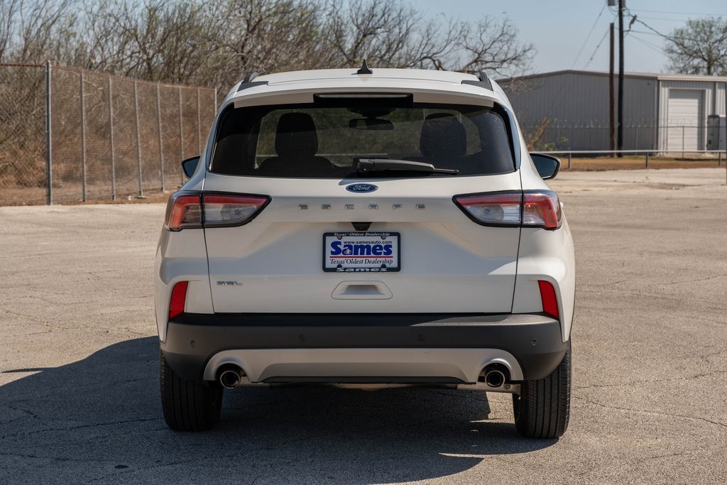 Used 2022 Ford Escape SEL image 6