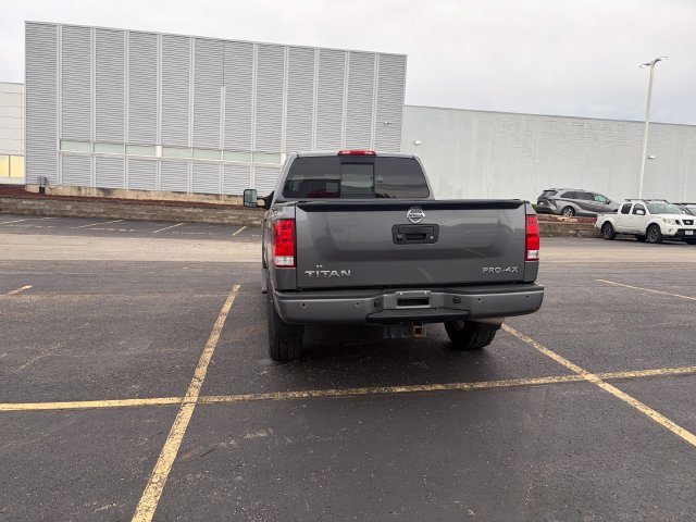 Used 2015 Nissan Titan PRO-4X AWD/4WD image 12