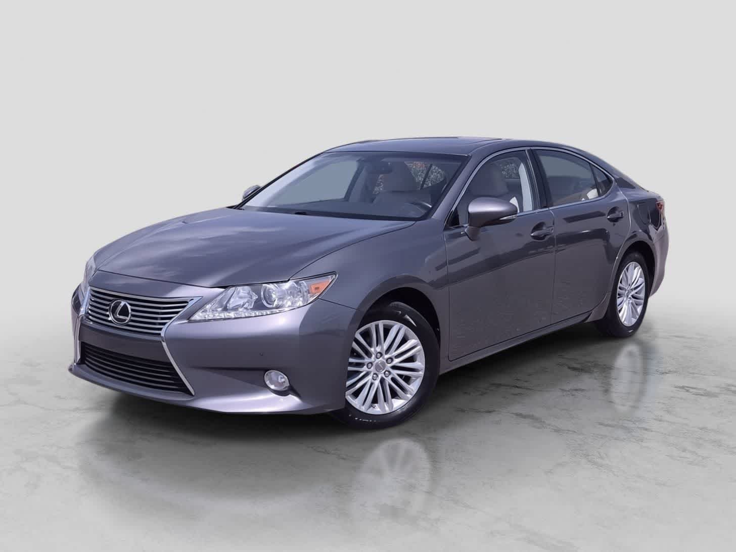 Used 2013 Lexus ES 350 w/ Luxury Pkg FWD image 1
