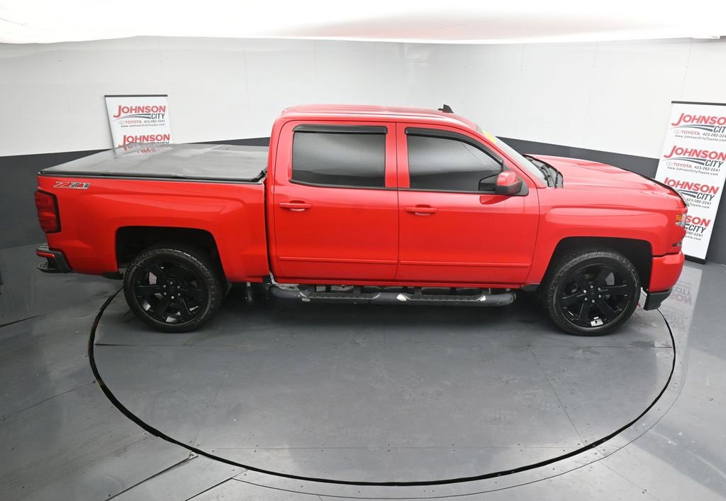 Used 2017 Chevrolet Silverado 1500 LT w/ All Star Edition image 38