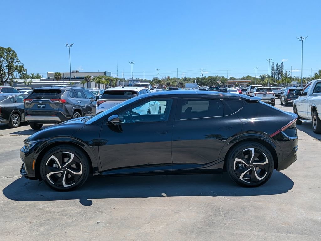 Certified 2023 Kia EV6 GT-Line w/ GT-Line White Seat Package AWD/4WD image 4