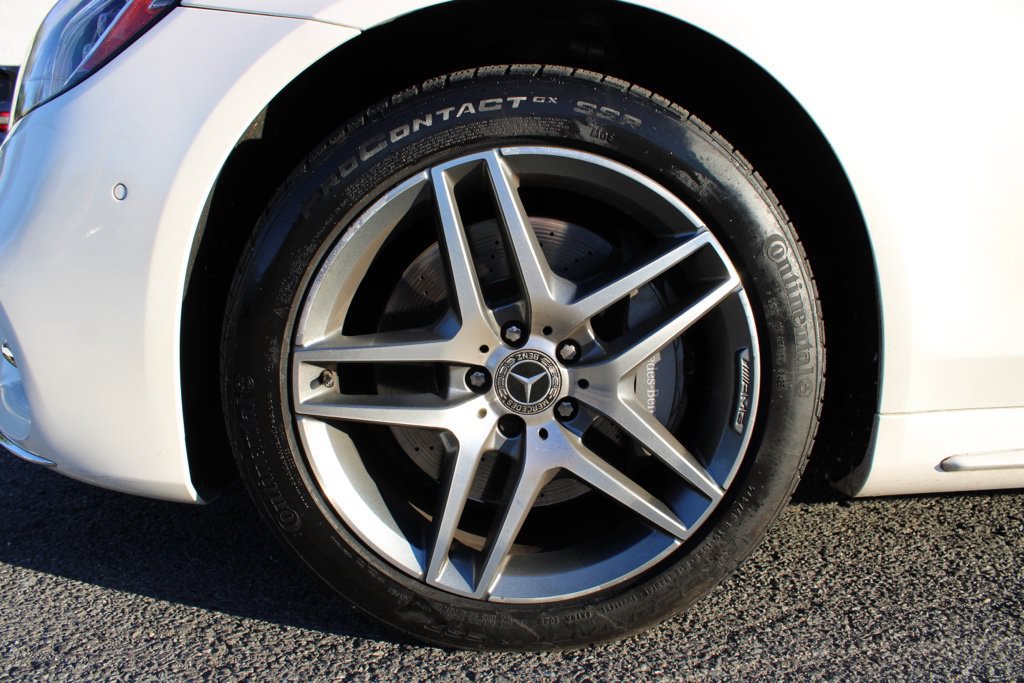 Used 2019 Mercedes-Benz S 560 4MATIC Sedan image 30