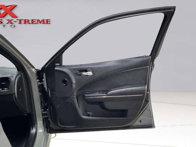 Used 2017 Dodge Charger SRT Hellcat image 50