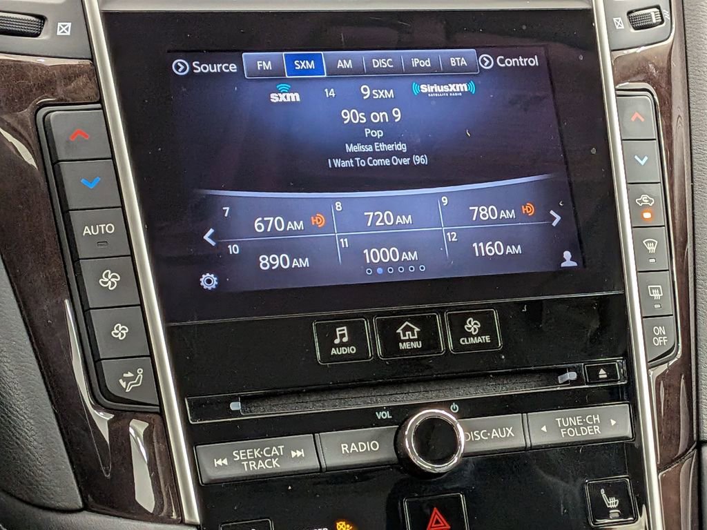 Used 2018 INFINITI Q50 Luxe w/ Sensory Package (Luxe) image 24