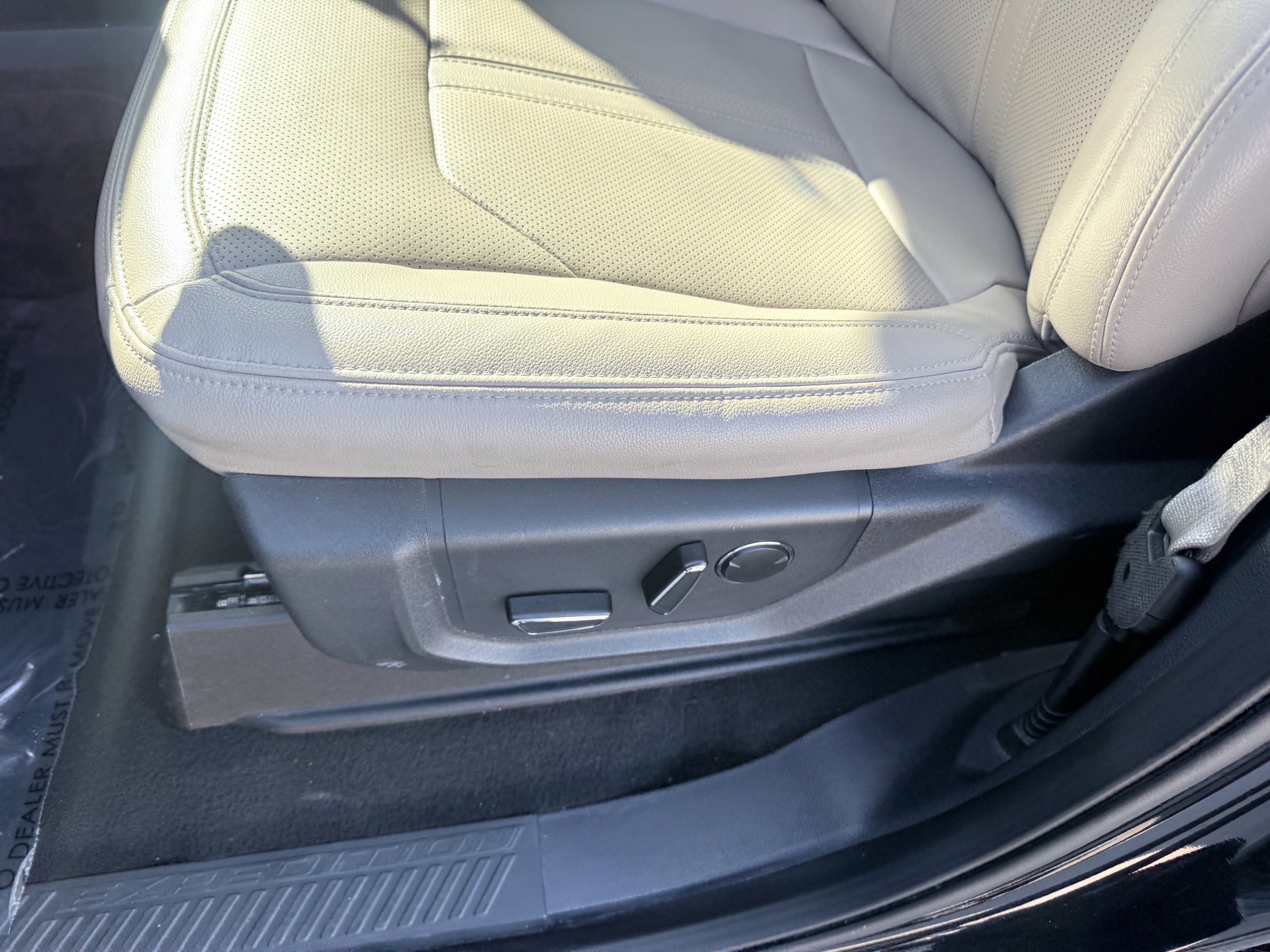 Used 2024 Ford Expedition Max Limited image 26