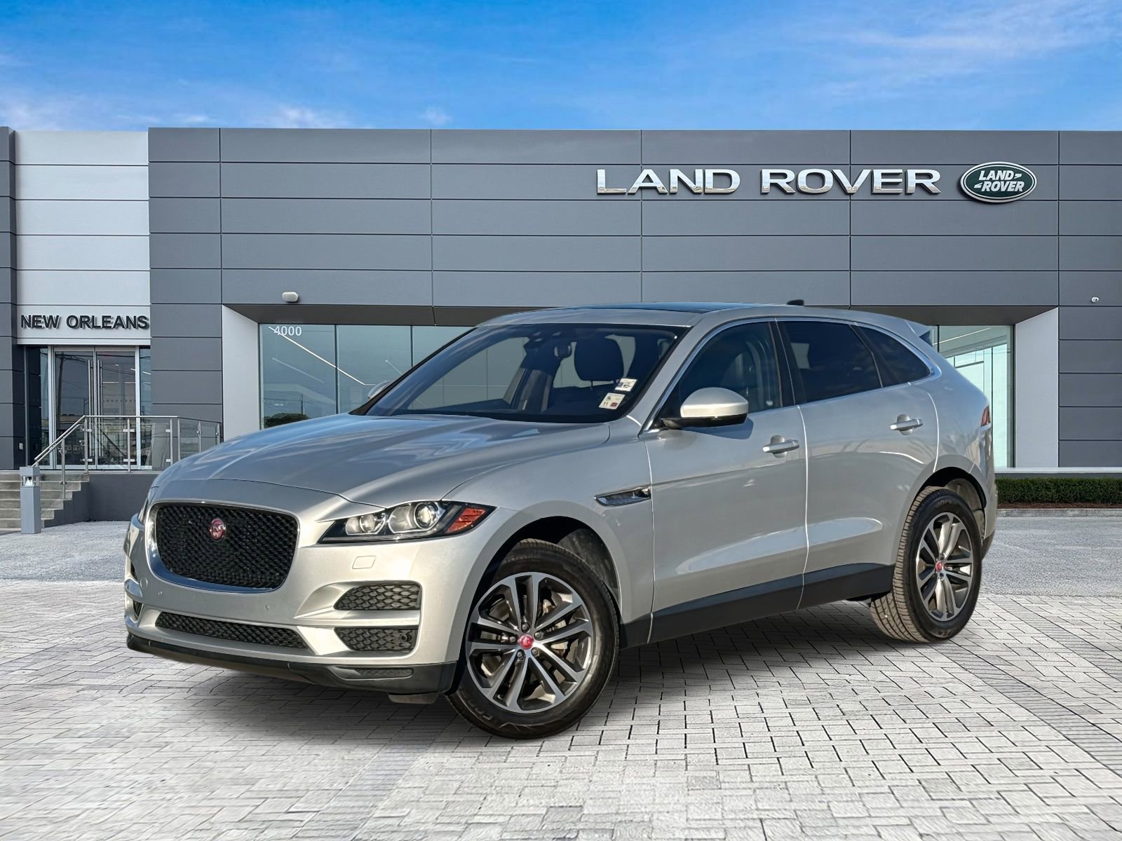 Used 2020 Jaguar F-PACE Premium image 1