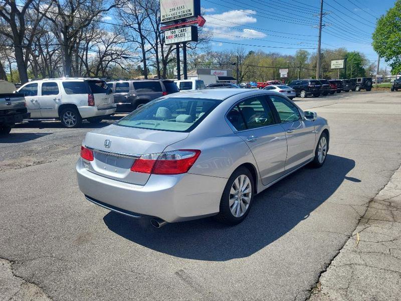 Used 2013 Honda Accord EX image 4