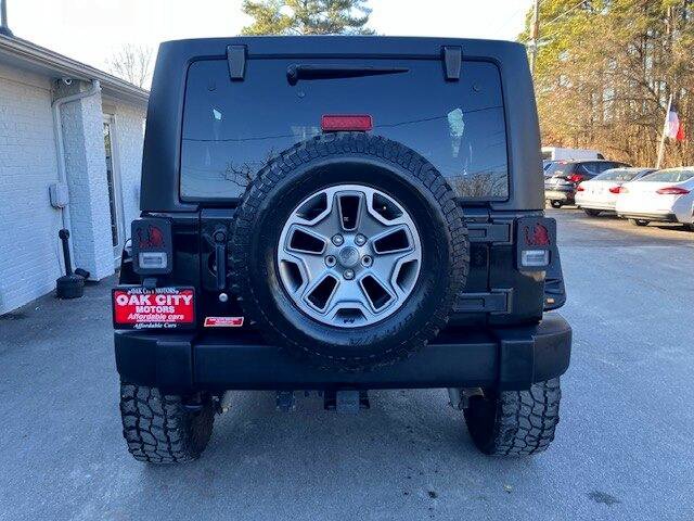 Used 2015 Jeep Wrangler Unlimited Sport w/ Connectivity Group image 5
