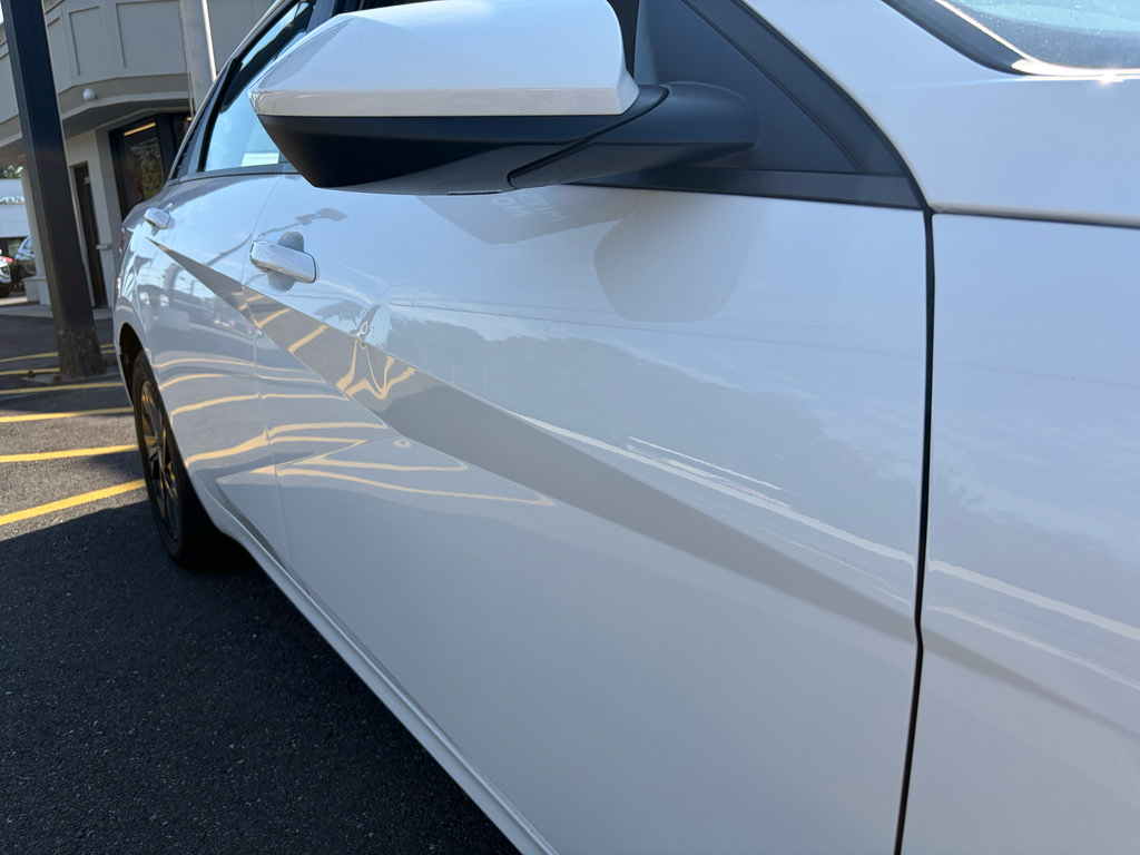 Used 2023 Hyundai Elantra SEL FWD image 4