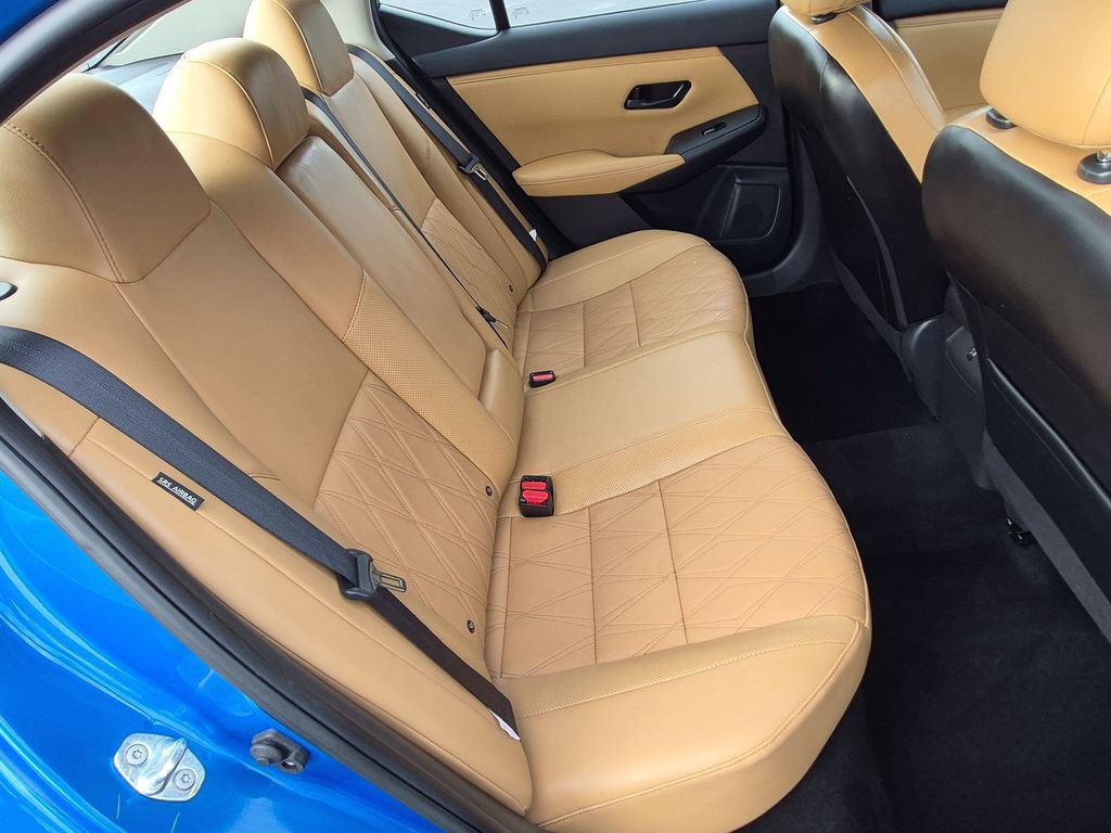 Used 2025 Nissan Sentra SV w/ SV Premium Package FWD image 26