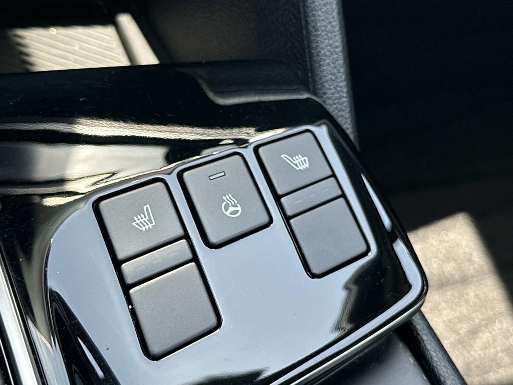 Used 2025 Kia Sportage X-Pro AWD/4WD image 29
