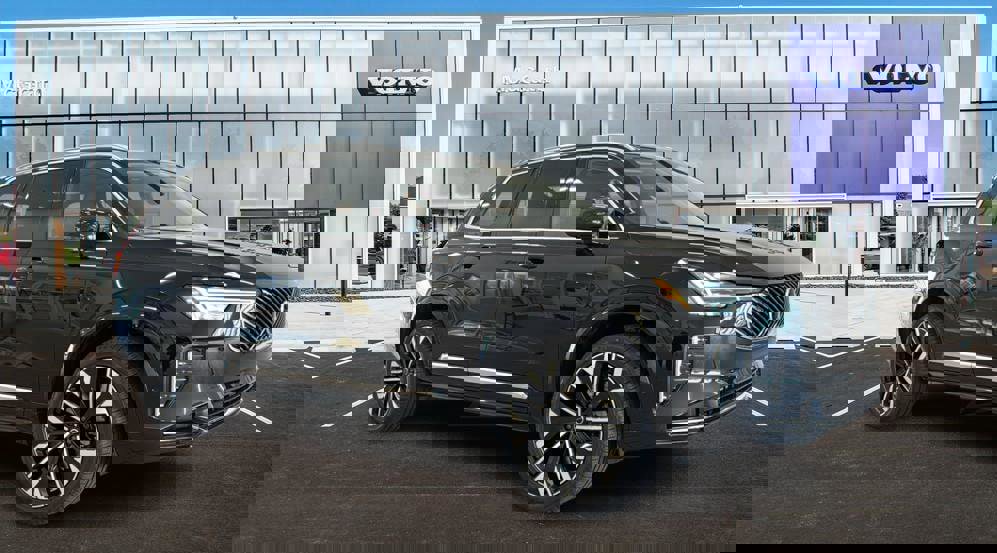 New 2026 Volvo XC90 T8 Ultra w/ Lounge Package video 1