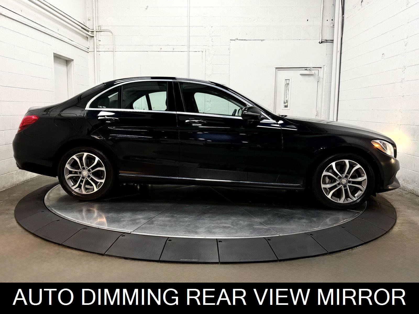Used 2017 Mercedes-Benz C 300 4MATIC Sedan image 11